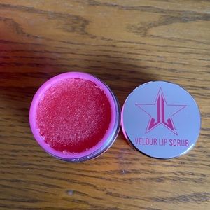 BRAND NEW JSC LIP SCRUB